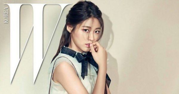 Seolhyun (AOA) trên tạp chí W